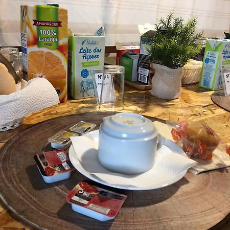 Azores Garden House - Private Suites & Apartments - Automatic Self Check-In 蓬塔德尔加达 外观 照片