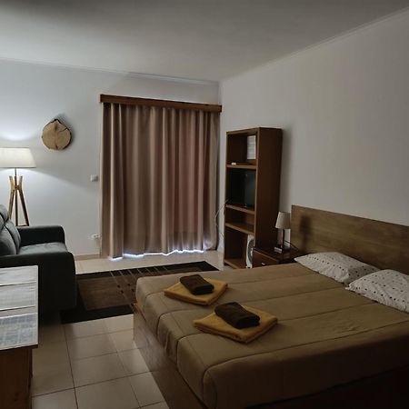 Azores Garden House - Private Suites & Apartments - Automatic Self Check-In 蓬塔德尔加达 外观 照片