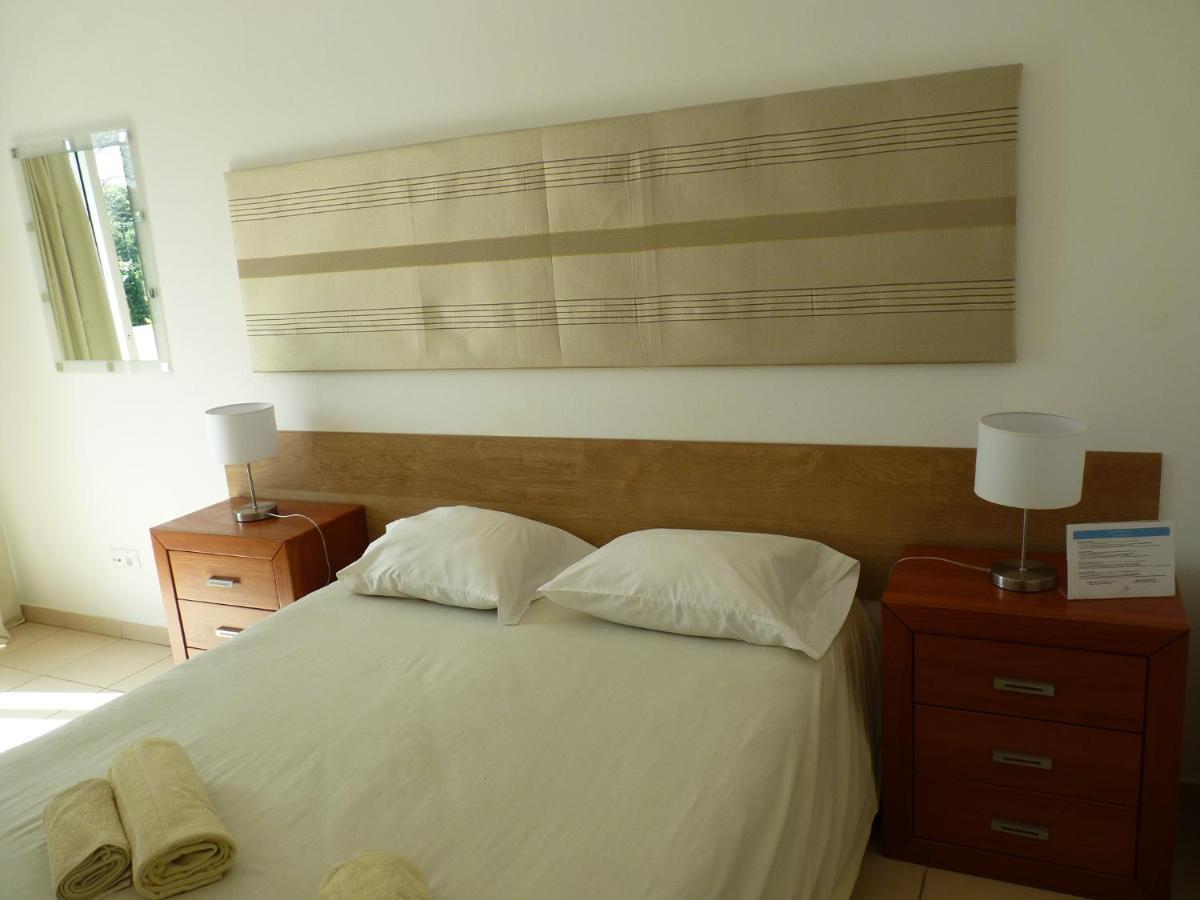 Azores Garden House - Private Suites & Apartments - Automatic Self Check-In 蓬塔德尔加达 外观 照片
