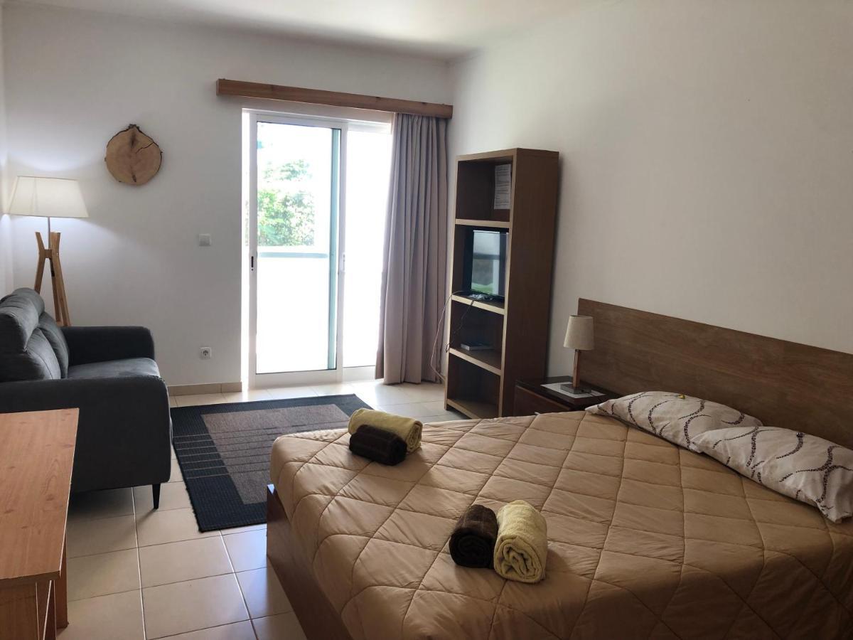 Azores Garden House - Private Suites & Apartments - Automatic Self Check-In 蓬塔德尔加达 外观 照片