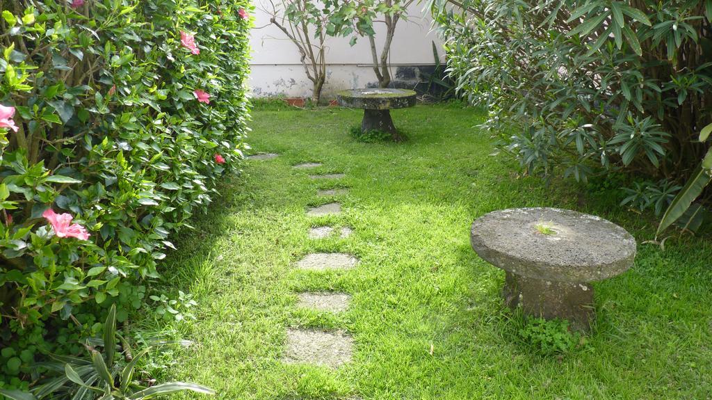 Azores Garden House - Private Suites & Apartments - Automatic Self Check-In 蓬塔德尔加达 外观 照片