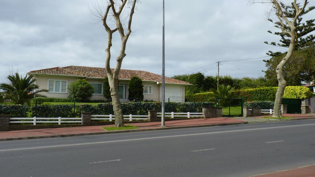 Azores Garden House - Private Suites & Apartments - Automatic Self Check-In 蓬塔德尔加达 外观 照片