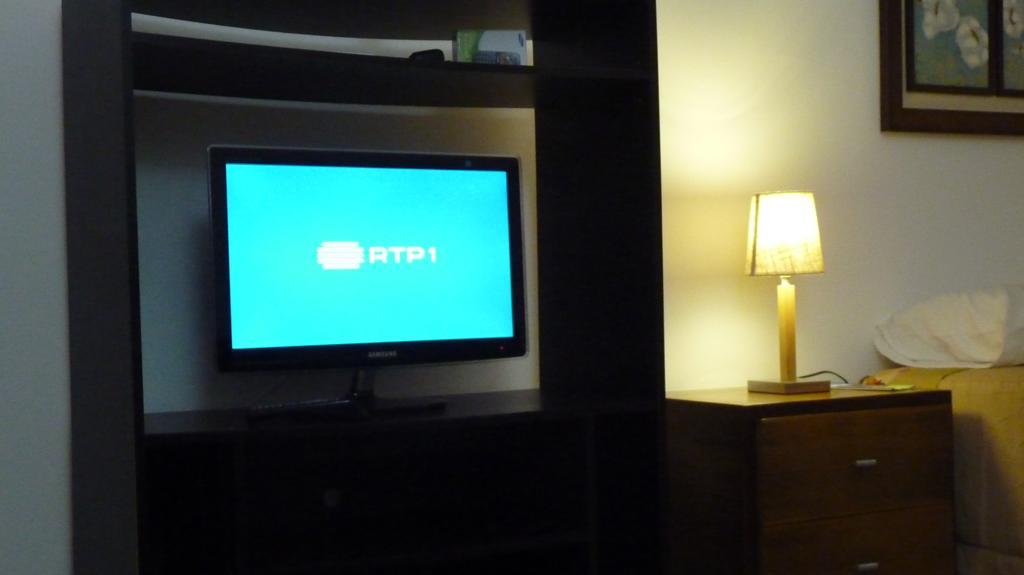 Azores Garden House - Private Suites & Apartments - Automatic Self Check-In 蓬塔德尔加达 外观 照片